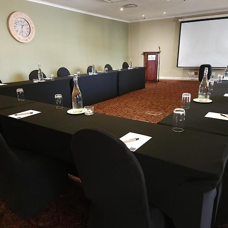Protea Hotel By Marriott Nelspruit Mbombela Exterior foto